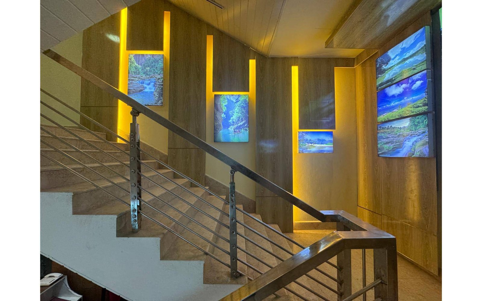 The Circuit House Lounge in Bandarban — gallery image 17