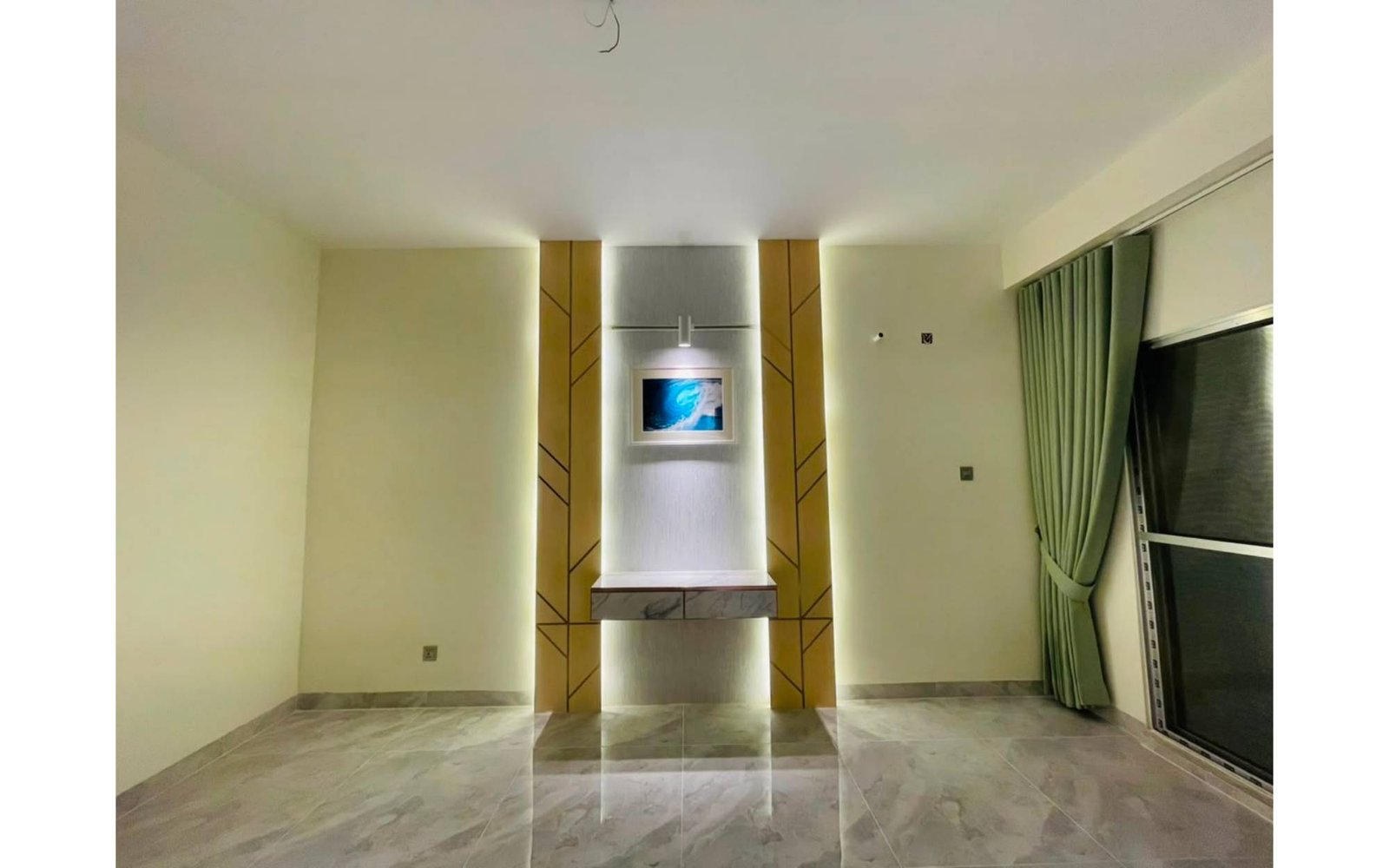 RESIDENCE  INTERIOR — gallery image 15